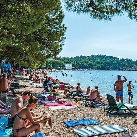 Prázdninový dům Gorgeous In Veliko Brdo *