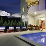 Beautiful Home In Veliko Brdo *