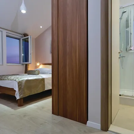 בית נופש Gorgeous In Veliko Brdo