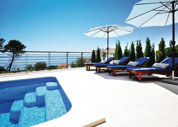 Gorgeous In Veliko Brdo Makarska