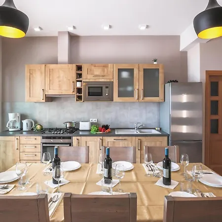 Gorgeous In Veliko Brdo Vikendica *